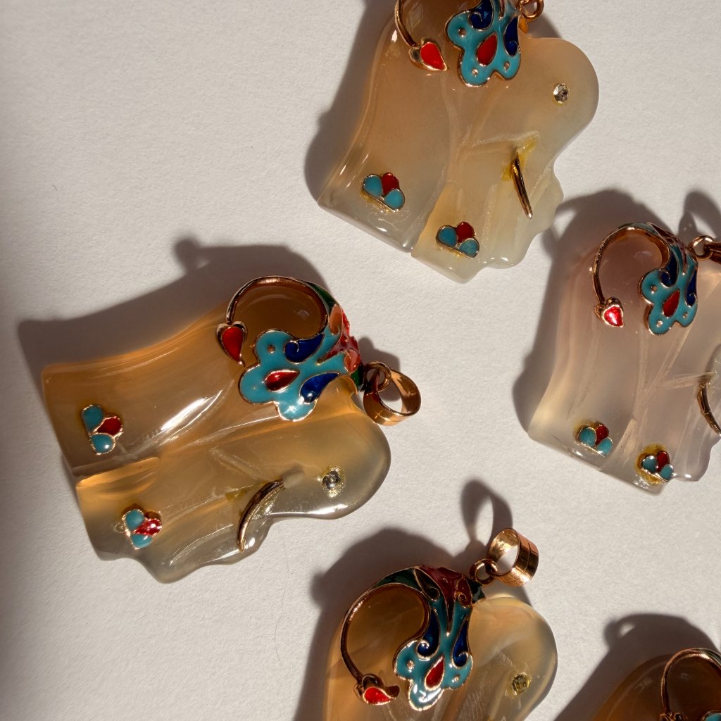 Rare Vintage Banded Agate Elephant Pendant Gold Plated 45$
